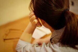 「こんなにつらいのに、なぜ私が変わらないといけないの？」このつらさは、被害者意識のせい？